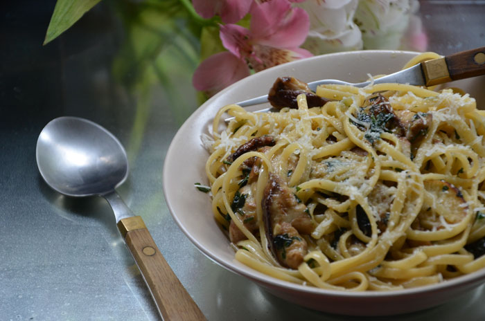 Linguine-aux-cèpes-poêlés-comme-je-les-aime-2_0212