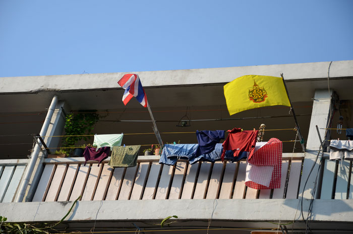 Linge-et-drapeau-balcons_0320