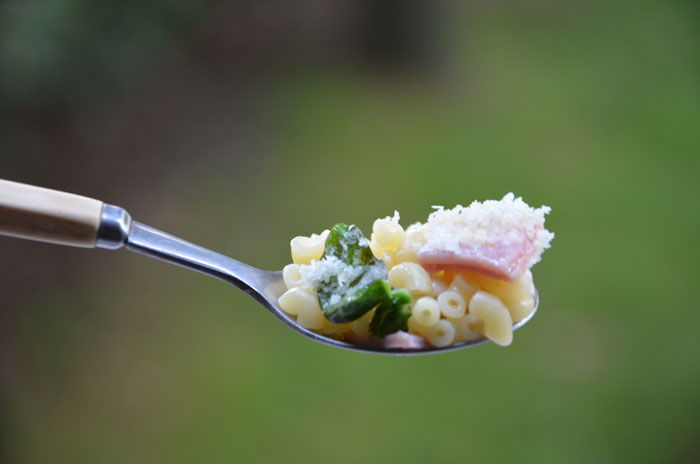 Jambon-coquillettes-au-beurre-de-basilic-et-pécorino-romano-cuiller_0020