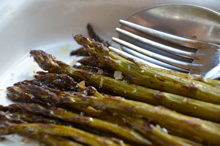 Asperges-vertes-rôties-au-vinaigre-balsamique_0085