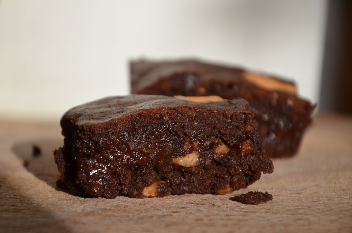 Brownie-pecan-cajou-en-part_0010